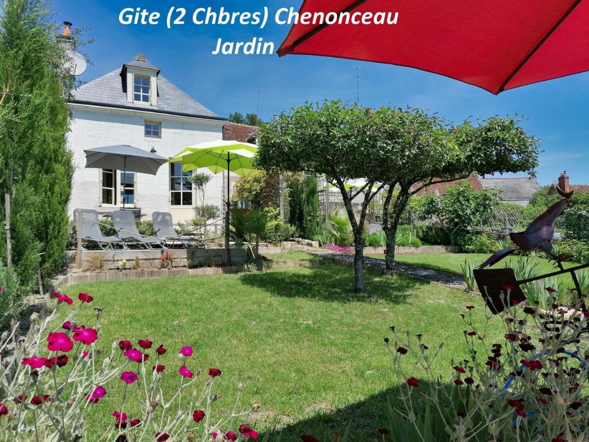 Gites Les Petits Chateaux Bourré Exterior foto
